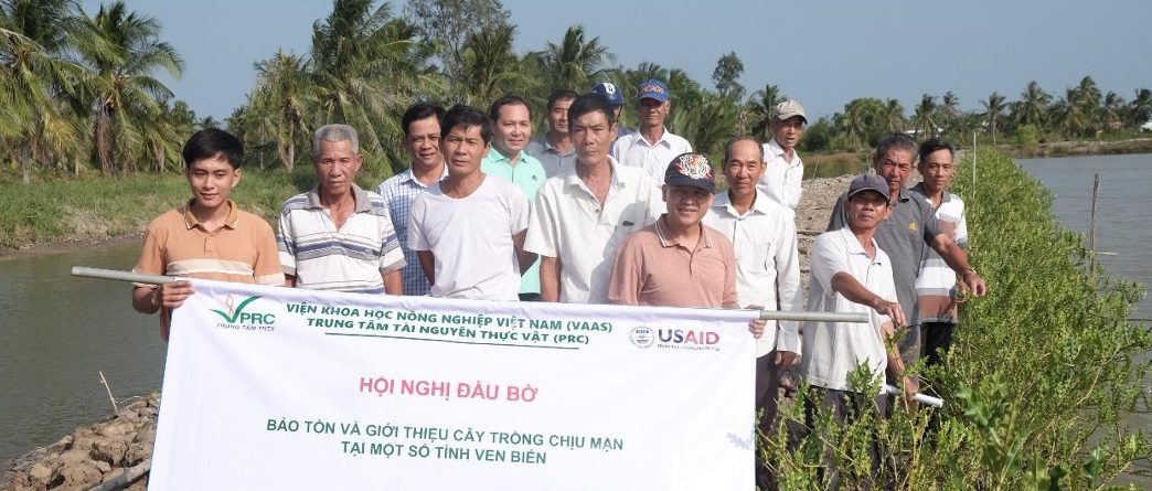 A Farmer Field Day was held in Ca Mau province, Vietnam